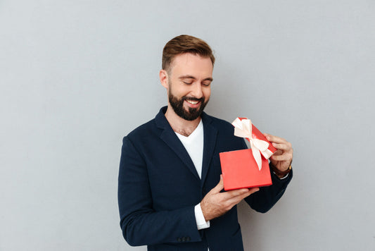 Cadeaux pour son copain : toutes les occasions spéciales pour gâter votre moitié