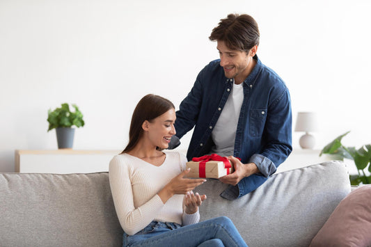 Top des idées de cadeaux symboliques pour couple