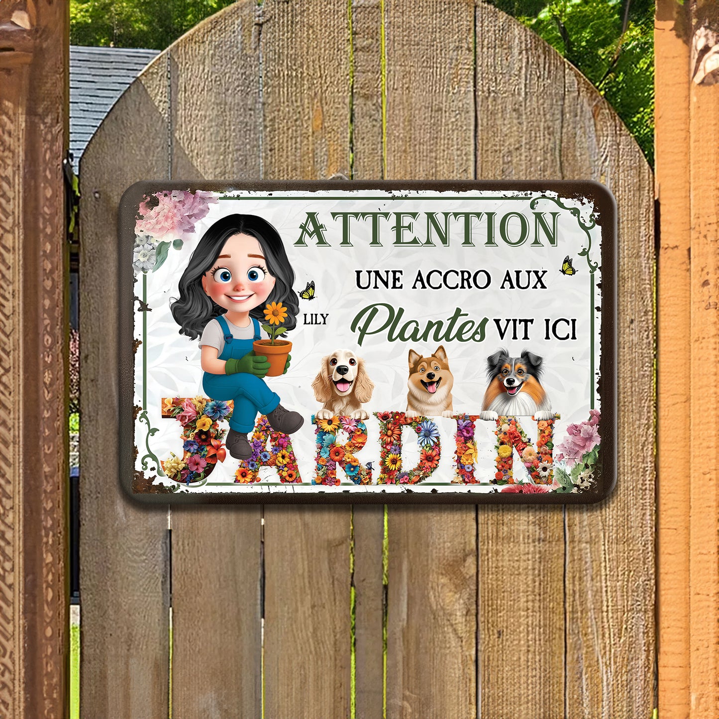 Jardin Une Accro Aux Plantes Vit Ici – Plaque En Métal Personnalisée
