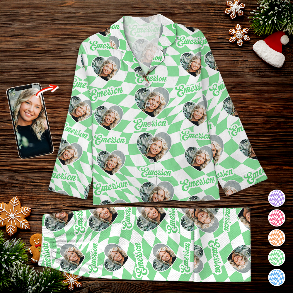 Ensemble de Pyjama de Noël à Motif Damier Vans Personnalisé - Pyjama Assorti Personnalisé pour Couple