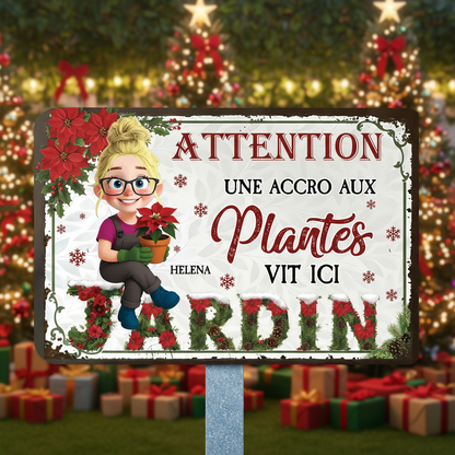Attention ! Une Accro Aux Plantes Vit ici Bienvenue Au Jardin Noël – Plaque En Métal Personnalisée
